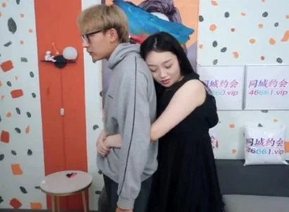 Nàng người yêu cực kỳ gợi cảm và dâm đãng