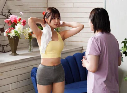 Em gái xinh đẹp đi tập yoga rồi bị chịch trong phòng thay đồ